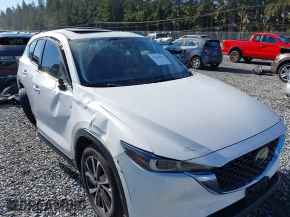 ✅ 2023 Mazda CX-5 S Premium • VIN: JM3KFBDM9P0184985 • Lot: 43461665. Listed on IAAI with 28,282 mi. Free auction sales archive from the USA and detailed vehicle history report at DreamBid. Image 16.