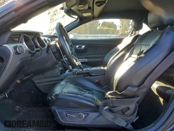 ✅ 2018 Ford Mustang EcoBoost Premium • VIN: 1FATP8UH6J5142631 • Lot: 95108725. Listed on Copart with 107,134 mi. Free auction sales archive from the USA and detailed vehicle history report at DreamBid. Image 7.