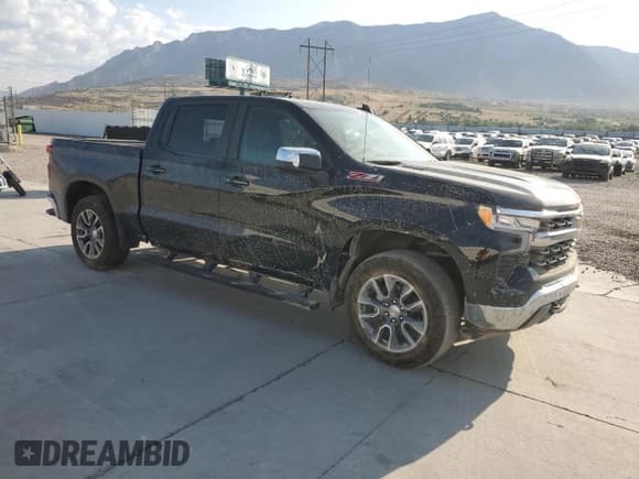 ✅ 2025 Chevrolet Silverado 1500 • VIN: 3GCUKDE86SG208013 • Лот: 59910005. Опубликован ранее на Copart с пробегом 7 423 миль. Бесплатный доступ к архиву аукционных продаж из США и подробный отчёт об истории автомобиля на DreamBid. Изображение 4.