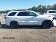 ✅ 2019 Dodge Durango R/T • VIN: 1C4SDJCT4KC733632 • Lot: 42527424. Wystawiony na IAAI z przebiegiem 153 412 mil. Bezpłatny archiwum sprzedaży aukcyjnych z USA i szczegółowy raport historii pojazdu na DreamBid. Zdjęcie 13.