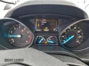 ✅ 2017 Ford Escape SE • VIN: 1FMCU9GD6HUC55105 • Лот: 93997735. Опубликован ранее на Copart с пробегом 142 120 миль. Бесплатный доступ к архиву аукционных продаж из США и подробный отчёт об истории автомобиля на DreamBid. Изображение 9.