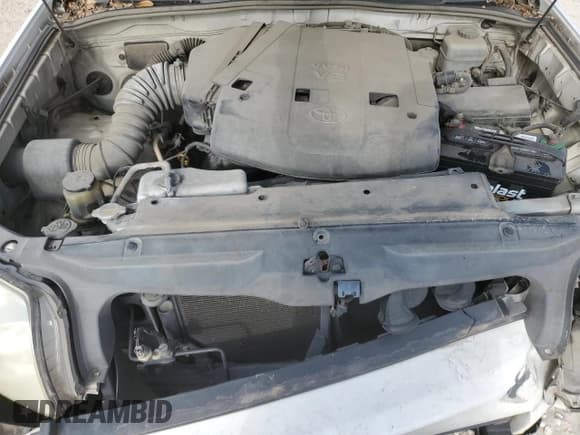 ✅ 2005 Toyota 4Runner Limited • VIN: JTEZU17R558023977 • Lot: 50247925. Wystawiony na Copart z przebiegiem 243 532 mil. Bezpłatny archiwum sprzedaży aukcyjnych z USA i szczegółowy raport historii pojazdu na DreamBid. Zdjęcie 13.