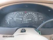 ✅ 2000 Ford Explorer Eddie Bauer • VIN: 1FMDU74E4YZA45773 • Lot: 41678121. Wystawiony na IAAI z przebiegiem 129 263 mil. Bezpłatny archiwum sprzedaży aukcyjnych z USA i szczegółowy raport historii pojazdu na DreamBid. Zdjęcie 7.