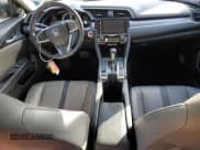 ✅ 2018 Honda Civic EX-L • VIN: JHMFC1F74JX014471 • Lot: 91617355. Wystawiony na Copart z przebiegiem 108 197 mil. Bezpłatny archiwum sprzedaży aukcyjnych z USA i szczegółowy raport historii pojazdu na DreamBid. Zdjęcie 8.