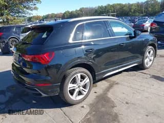 ✅ 2024 Audi Q3 S line Premium • VIN: WA1DECF30R1021583 • Lot: 43463481. Wystawiony na IAAI z przebiegiem 11 890 mil. Bezpłatny archiwum sprzedaży aukcyjnych z USA i szczegółowy raport historii pojazdu na DreamBid. Zdjęcie 4.