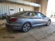 ✅ 2021 Volkswagen Jetta SEL Premium • VIN: 3VWG57BU8MM049732 • Lot: 69827725. Wystawiony na Copart z przebiegiem 24 951 mil. Bezpłatny archiwum sprzedaży aukcyjnych z USA i szczegółowy raport historii pojazdu na DreamBid. Zdjęcie 3.