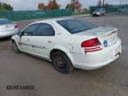 ✅ 2001 Dodge Stratus SE • VIN: 1B3EJ46U71N508234 • Lot: 43565470. Wystawiony na IAAI z przebiegiem 64 909 mil. Bezpłatny archiwum sprzedaży aukcyjnych z USA i szczegółowy raport historii pojazdu na DreamBid. Zdjęcie 3.