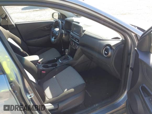 2020 Hyundai Kona SEL с VIN KM8K22AAXLU437891, выставлен на аукционе IAAI как лот 43546733 с пробегом 33 269 миль миль и . История ставок и продаж доступна на DreamBid. Изображение 5.