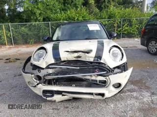 ✅ 2016 MINI Hardtop 4 Door S • VIN: WMWXU3C59G2B67189 • Lot: 43579668. Listed on IAAI with 103,985 mi. Free auction sales archive from the USA and detailed vehicle history report at DreamBid. Image 6.