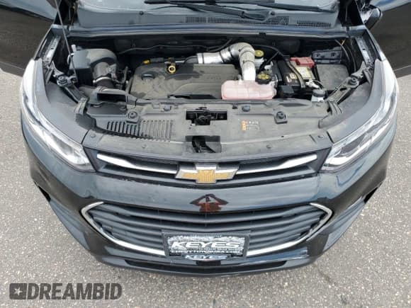 ✅ 2021 Chevrolet Trax LS • VIN: KL7CJNSM0MB365969 • Lot: 69978425. Listed on Copart with 16,568 mi. Free auction sales archive from the USA and detailed vehicle history report at DreamBid. Image 12.