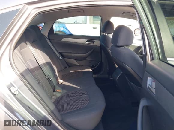 ✅ 2018 Hyundai Sonata SE • VIN: 5NPE24AF2JH674603 • Лот: 43516917. Опубликован ранее на IAAI с пробегом 116 680 миль. Бесплатный доступ к архиву аукционных продаж из США и подробный отчёт об истории автомобиля на DreamBid. Изображение 8.