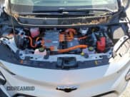 ✅ 2023 Chevrolet Bolt EV 1LT • VIN: 1G1FW6S0XP4176946 • Lot: 56412125. Wystawiony na Copart z przebiegiem 28 247 mil. Bezpłatny archiwum sprzedaży aukcyjnych z USA i szczegółowy raport historii pojazdu na DreamBid. Zdjęcie 11.