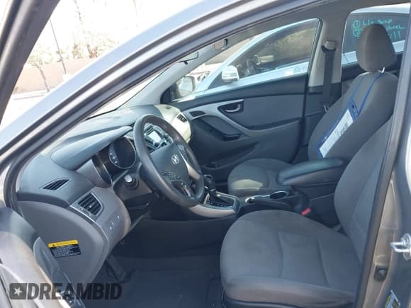 ✅ 2014 Hyundai Elantra Limited • VIN: 5NPDH4AE7EH479474 • Lot: 43576677. Listed on IAAI with 135,276 mi. Free auction sales archive from the USA and detailed vehicle history report at DreamBid. Image 5.