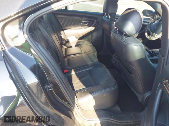 ✅ 2013 Ford Taurus Limited • VIN: 1FAHP2F86DG148275 • Lot: 43647004. Wystawiony na IAAI z przebiegiem 266 478 mil. Bezpłatny archiwum sprzedaży aukcyjnych z USA i szczegółowy raport historii pojazdu na DreamBid. Zdjęcie 8.