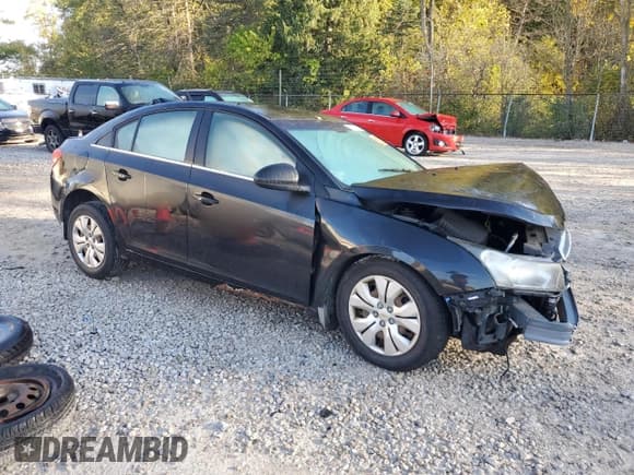 ✅ 2012 Chevrolet Cruze LS • VIN: 1G1PC5SH1C7231953 • Лот: 85680625. Опубликован ранее на Copart с пробегом Не указан. Бесплатный доступ к архиву аукционных продаж из США и подробный отчёт об истории автомобиля на DreamBid. Изображение 4.