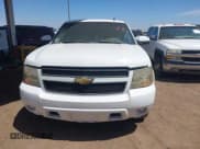 ✅ 2007 Chevrolet Suburban LTZ • VIN: 3GNFC16047G201752 • Lot: 42028735. Listed on IAAI with 193,073 mi. Free auction sales archive from the USA and detailed vehicle history report at DreamBid. Image 6.