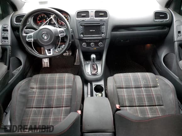 ✅ 2012 Volkswagen Golf GTI w/Sunroof & Navi • VIN: WVWHV7AJXCW345266 • Lot: 76408774. Wystawiony na Copart z przebiegiem 120 827 mil. Bezpłatny archiwum sprzedaży aukcyjnych z USA i szczegółowy raport historii pojazdu na DreamBid. Zdjęcie 8.