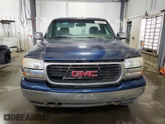 ✅ 2000 GMC Sierra 1500 SLE • VIN: 1GTEK14T4YZ130591 • Лот: 71564235. Опубликован ранее на Copart с пробегом 214 388 миль. Бесплатный доступ к архиву аукционных продаж из США и подробный отчёт об истории автомобиля на DreamBid. Изображение 5.