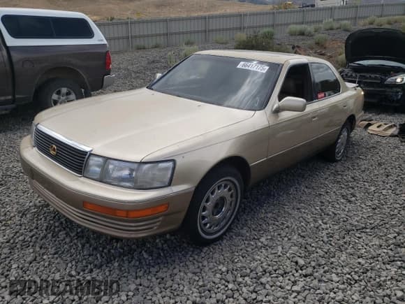 ✅ 1992 Lexus LS • VIN: JT8UF11E4N0131096 • Lot: 66417175. Listed on Copart with Not provided. Free auction sales archive from the USA and detailed vehicle history report at DreamBid. Image 1.