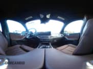 ✅ 2024 BMW X5 M60i • VIN: 5UX33EU06R9T12665 • Лот: 43500208. Опубликован ранее на IAAI с пробегом 31 268 миль. Бесплатный доступ к архиву аукционных продаж из США и подробный отчёт об истории автомобиля на DreamBid. Изображение 21.