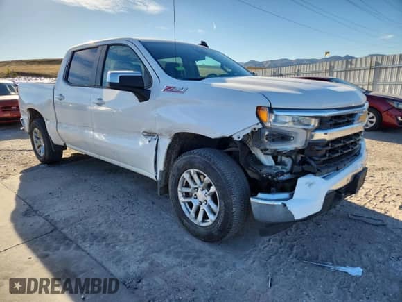 2023 Chevrolet Silverado 1500 LT z VIN 2GCUDDED8P1100631, wystawiony jako Copart lot #87271965 z przebiegiem 117 026 mil mil oraz Czysty tytuł • Clean title. Historia ofert i sprzedaży dostępna na DreamBid. Obrazek 4.