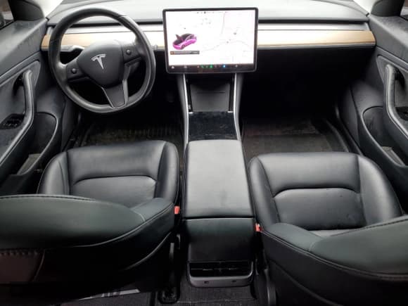 ✅ 2019 Tesla Model 3 Mid Range • VIN: 5YJ3E1EA9KF397198 • Лот: 80166795. Опубликован ранее на Copart с пробегом 66 917 миль. Бесплатный доступ к архиву аукционных продаж из США и подробный отчёт об истории автомобиля на DreamBid. Изображение 8.