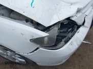 ✅ 2009 Mazda 3 S Sport • VIN: JM1BK323391233941 • Lot: 41914593. Wystawiony na IAAI z przebiegiem 135 706 mil. Bezpłatny archiwum sprzedaży aukcyjnych z USA i szczegółowy raport historii pojazdu na DreamBid. Zdjęcie 6.