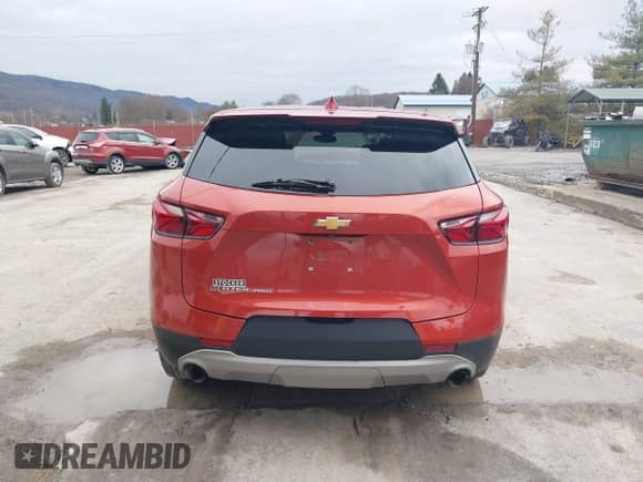 2021 Chevrolet Blazer LT z VIN 3GNKBHR4XMS567457, wystawiony jako IAAI lot #41133024 z przebiegiem 48 422 mil mil oraz . Historia ofert i sprzedaży dostępna na DreamBid. Obrazek 16.