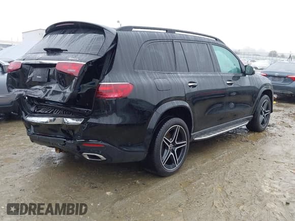 ✅ 2024 Mercedes-Benz GLS 450 • VIN: 4JGFF5KEXRB085487 • Lot: 40887211. Wystawiony na IAAI z przebiegiem 26 042 mil. Bezpłatny archiwum sprzedaży aukcyjnych z USA i szczegółowy raport historii pojazdu na DreamBid. Zdjęcie 4.