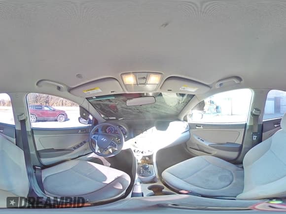 ✅ 2016 Hyundai Accent SE • VIN: KMHCT4AE1GU161946 • Lot: 66706904. Wystawiony na Copart z przebiegiem 97 026 mil. Bezpłatny archiwum sprzedaży aukcyjnych z USA i szczegółowy raport historii pojazdu na DreamBid. Zdjęcie 13.