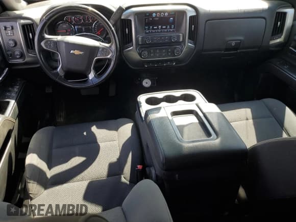 ✅ 2017 Chevrolet Silverado 2500HD LT • VIN: 1GC1KVEY4HF167447 • Lot: 70291305. Wystawiony na Copart z przebiegiem 171 752 mil. Bezpłatny archiwum sprzedaży aukcyjnych z USA i szczegółowy raport historii pojazdu na DreamBid. Zdjęcie 8.