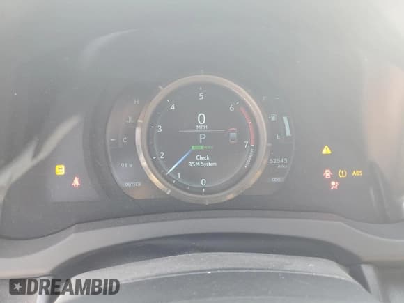 ✅ 2017 Lexus RC 200t • VIN: JTHHA5BC9H5007109 • Lot: 60424705. Listed on Copart with 52,543 mi. Free auction sales archive from the USA and detailed vehicle history report at DreamBid. Image 9.