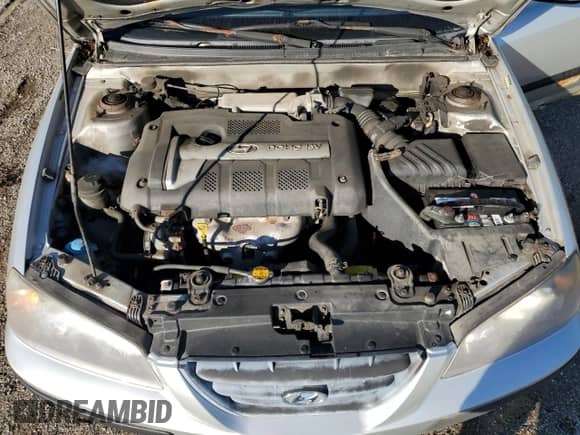 2005 Hyundai Elantra with VIN KMHDM55D15U161824, listed as a Copart auction lot 70708374 with 146,974 mi miles and Clean title. Bid and sale history available at DreamBid. Image 11.