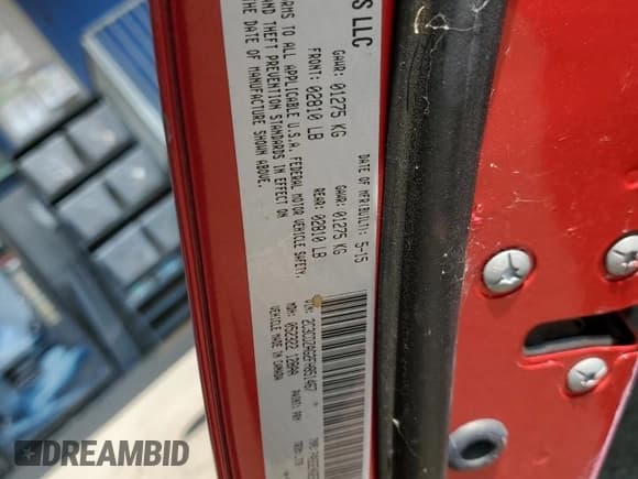 ✅ 2014 Dodge Challenger R/T • VIN: 2C3CDYBT5EH158381 • Lot: 71423324. Wystawiony na Copart z przebiegiem Nie podano. Bezpłatny archiwum sprzedaży aukcyjnych z USA i szczegółowy raport historii pojazdu na DreamBid. Zdjęcie 12.