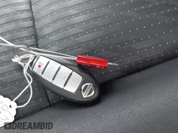 ✅ 2017 Nissan Altima S • VIN: 1N4AL3AP0HC147105 • Lot: 43075568. Wystawiony na IAAI z przebiegiem 74 286 mil. Bezpłatny archiwum sprzedaży aukcyjnych z USA i szczegółowy raport historii pojazdu na DreamBid. Zdjęcie 11.