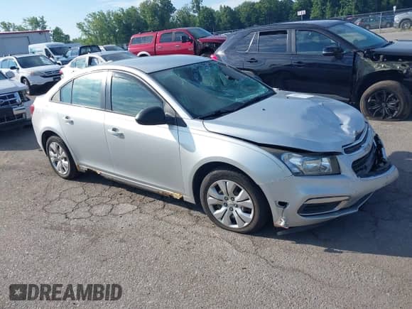 2016 Chevrolet Cruze LS with VIN 1G1PL5SH5G7200226, listed as a IAAI auction lot 42825626 with 136,907 mi miles and . Bid and sale history available at DreamBid. Image 1.