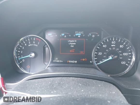 ✅ 2018 Ford Expedition Max Limited • VIN: 1FMJK2AT4JEA47759 • Lot: 42830664. Wystawiony na IAAI z przebiegiem 177 482 mil. Bezpłatny archiwum sprzedaży aukcyjnych z USA i szczegółowy raport historii pojazdu na DreamBid. Zdjęcie 7.