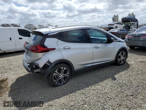 ✅ 2017 Chevrolet Bolt EV Premier • VIN: 1G1FX6S05H4183852 • Lot: 51082615. Wystawiony na Copart z przebiegiem 141 604 mil. Bezpłatny archiwum sprzedaży aukcyjnych z USA i szczegółowy raport historii pojazdu na DreamBid. Zdjęcie 3.