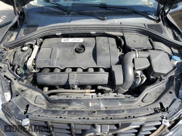 ✅ 2011 Volvo XC60 3.2L • VIN: YV4952DZXB2158797 • Lot: 80299345. Wystawiony na Copart z przebiegiem 171 693 mil. Bezpłatny archiwum sprzedaży aukcyjnych z USA i szczegółowy raport historii pojazdu na DreamBid. Zdjęcie 11.