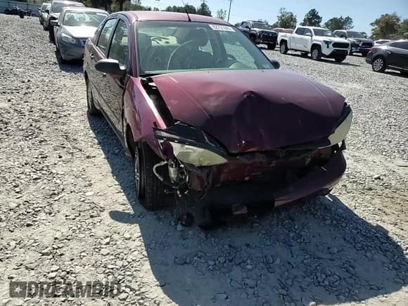 ✅ 2007 Ford Focus S • VIN: 1FAHP34N47W162524 • Лот: 82731445. Опубликован ранее на Copart с пробегом 196 662 миль. Бесплатный доступ к архиву аукционных продаж из США и подробный отчёт об истории автомобиля на DreamBid. Изображение 13.