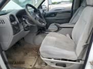 ✅ 2008 GMC Envoy SLT • VIN: 1GKDT13S582234960 • Lot: 57147135. Wystawiony na Copart z przebiegiem Nie podano. Bezpłatny archiwum sprzedaży aukcyjnych z USA i szczegółowy raport historii pojazdu na DreamBid. Zdjęcie 7.