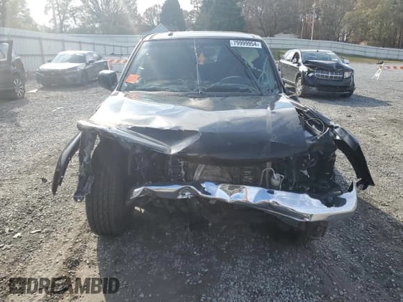 ✅ 2011 GMC Canyon SLE1 • VIN: 1GTH6MFE7B8108339 • Lot: 79999954. Wystawiony na Copart z przebiegiem Nie podano. Bezpłatny archiwum sprzedaży aukcyjnych z USA i szczegółowy raport historii pojazdu na DreamBid. Zdjęcie 5.