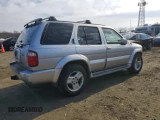 ✅ 2002 Infiniti QX4 Luxury • VIN: JNRDR09Y62W254974 • Лот: 41898554. Опубликован ранее на Copart с пробегом 239 575 миль. Бесплатный доступ к архиву аукционных продаж из США и подробный отчёт об истории автомобиля на DreamBid. Изображение 3.