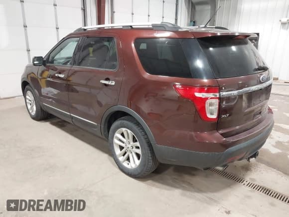✅ 2012 Ford Explorer XLT • VIN: 1FMHK7D90CGA63606 • Lot: 43678447. Listed on IAAI with 201,248 mi. Free auction sales archive from the USA and detailed vehicle history report at DreamBid. Image 3.