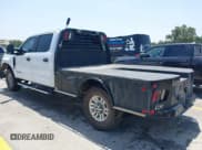 ✅ 2017 Ford F-250 Lariat • VIN: 1FT7W2BT2HEE85692 • Лот: 42325993. Опубликован ранее на IAAI с пробегом 211 296 миль. Бесплатный доступ к архиву аукционных продаж из США и подробный отчёт об истории автомобиля на DreamBid. Изображение 3.