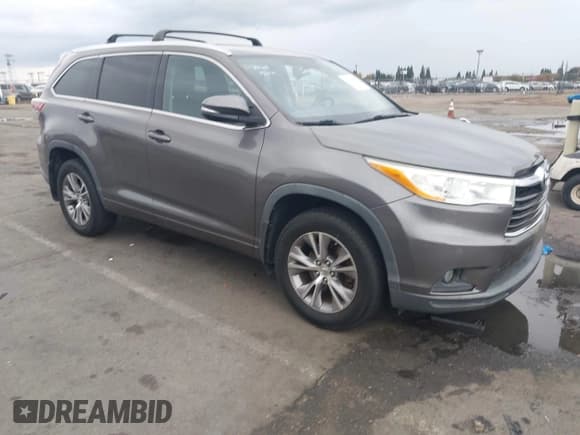 ✅ 2014 Toyota Highlander XLE • VIN: 5TDJKRFH5ES026906 • Lot: 43631888. Wystawiony na IAAI z przebiegiem 128 681 mil. Bezpłatny archiwum sprzedaży aukcyjnych z USA i szczegółowy raport historii pojazdu na DreamBid. Zdjęcie 1.