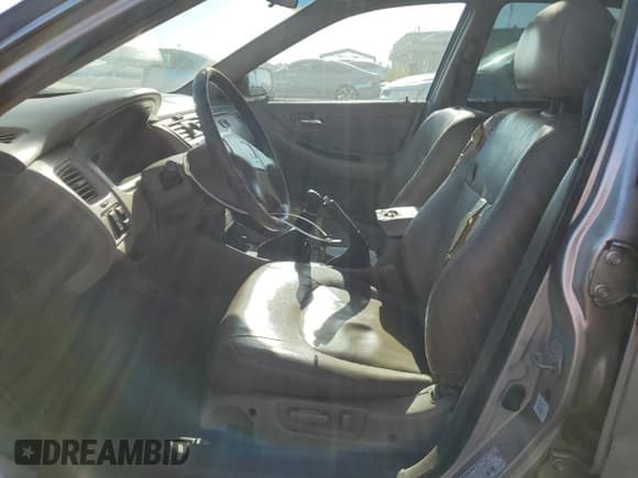 ✅ 1998 Honda Accord EX • VIN: 1HGCG5552WA097975 • Лот: 69140285. Опубликован ранее на Copart с пробегом 235 306 миль. Бесплатный доступ к архиву аукционных продаж из США и подробный отчёт об истории автомобиля на DreamBid. Изображение 7.