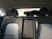 2019 Hyundai Kona SE z VIN KM8K1CAA1KU241054, wystawiony jako Copart lot #71996682 z przebiegiem 78 780 mil mil oraz . Historia ofert i sprzedaży dostępna na DreamBid. Obrazek 10.