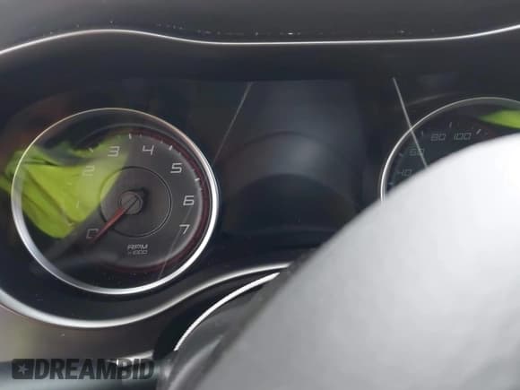 ✅ 2021 Dodge Charger Scat Pack Widebody • VIN: 2C3CDXGJ4MH527764 • Lot: 41555871. Wystawiony na IAAI z przebiegiem Nie podano. Bezpłatny archiwum sprzedaży aukcyjnych z USA i szczegółowy raport historii pojazdu na DreamBid. Zdjęcie 7.