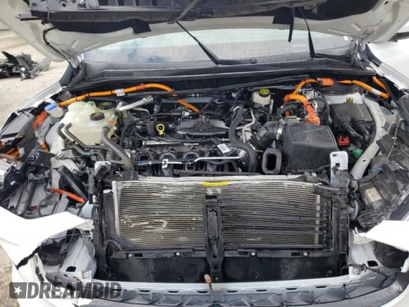 ✅ 2023 Ford Escape PHEV • VIN: 1FMCU0E1XPUA06731 • Лот: 84022635. Опубликован ранее на Copart с пробегом 39 949 миль. Бесплатный доступ к архиву аукционных продаж из США и подробный отчёт об истории автомобиля на DreamBid. Изображение 12.